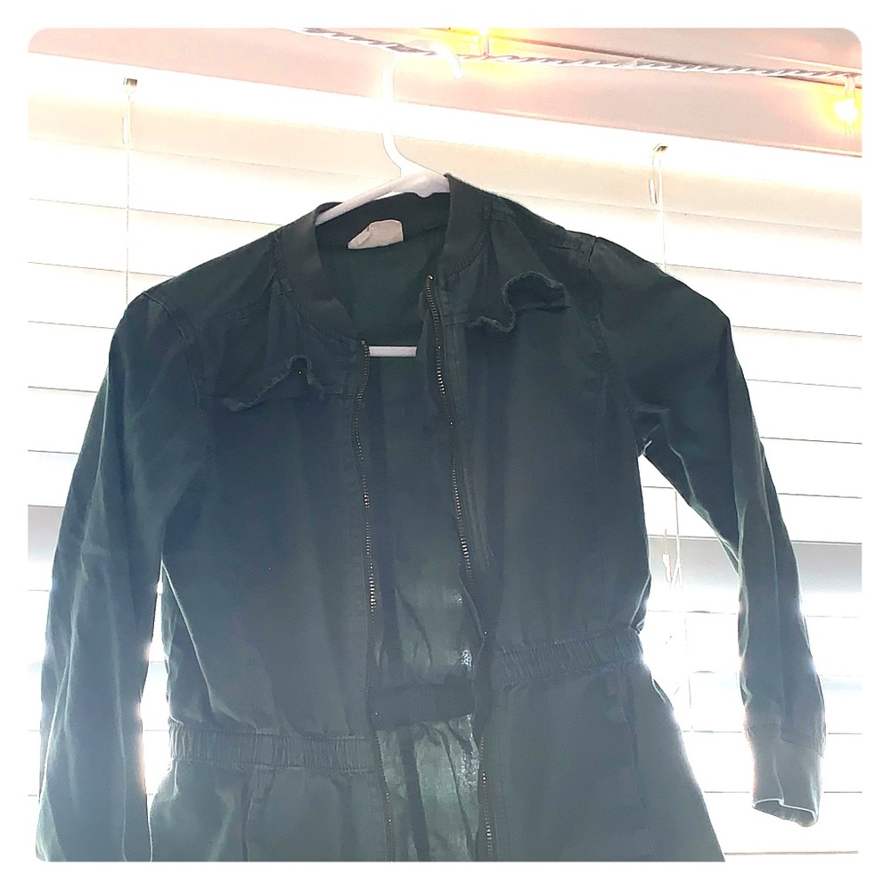 a green jacket